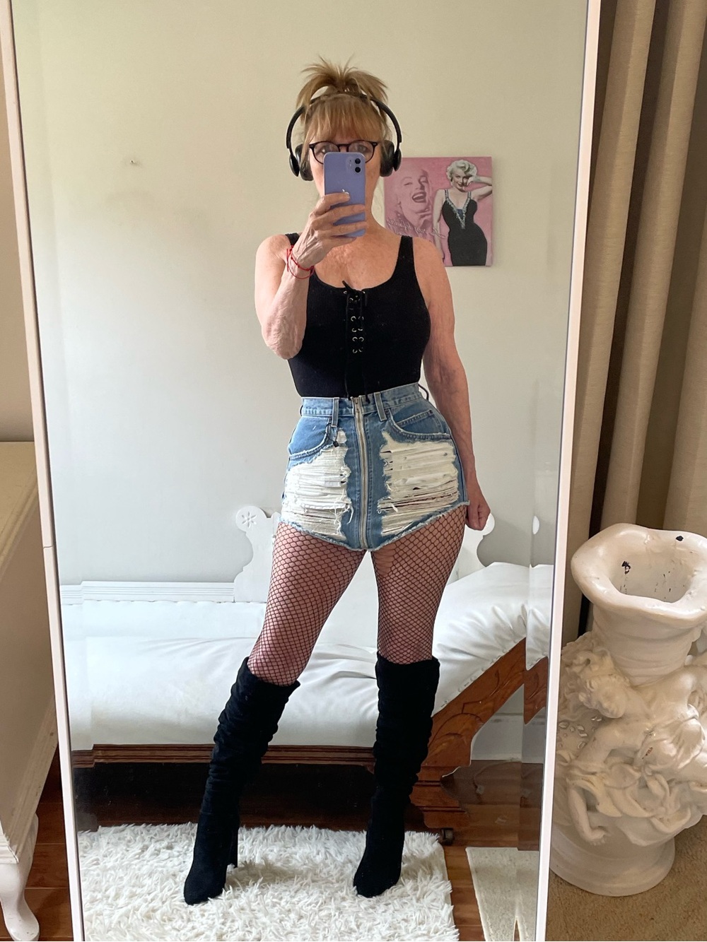 NWT DENIM BLUE JEAN DISTRESSED MICRO MINI SKIRT DISTRESSED ZIPPER FRONT POCKETS
